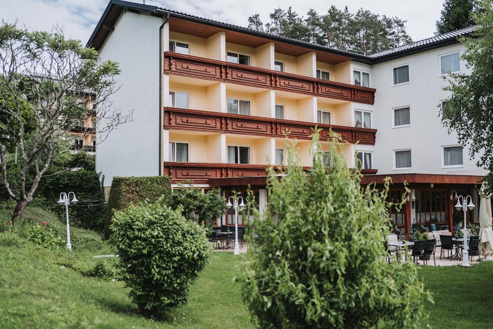 Hotel Greif St. Kanzian am Klopeiner See Exterior foto