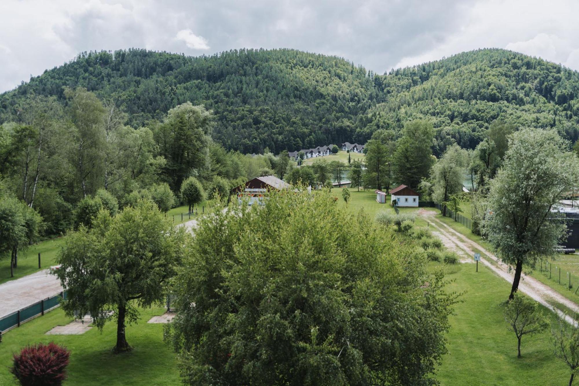 Hotel Greif St. Kanzian am Klopeiner See Exterior foto